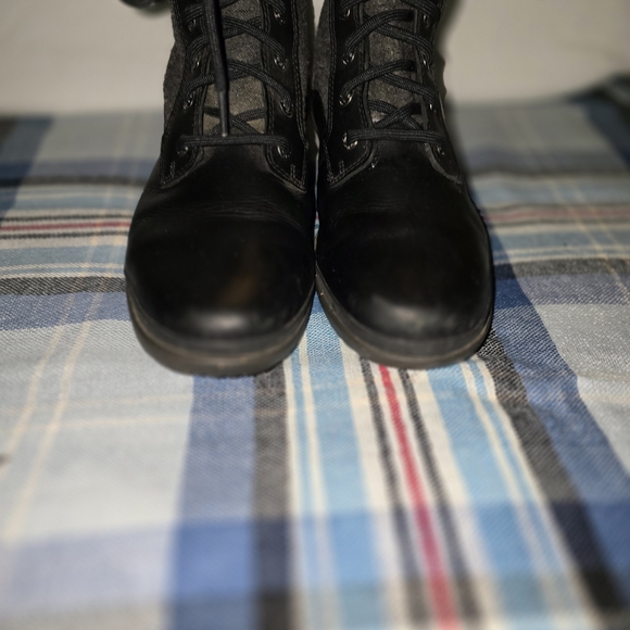 UGG Black Lace-Up Wool-Panel Combat Boots - Picture 4 of 7